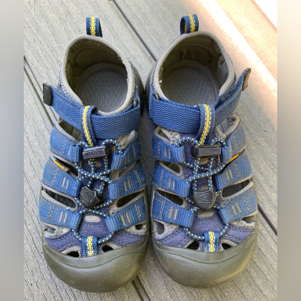 Keen little boys newport h2 sandal size 1